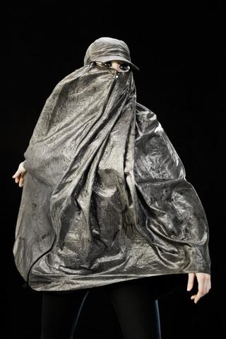 stealth-wear-burqa2_large