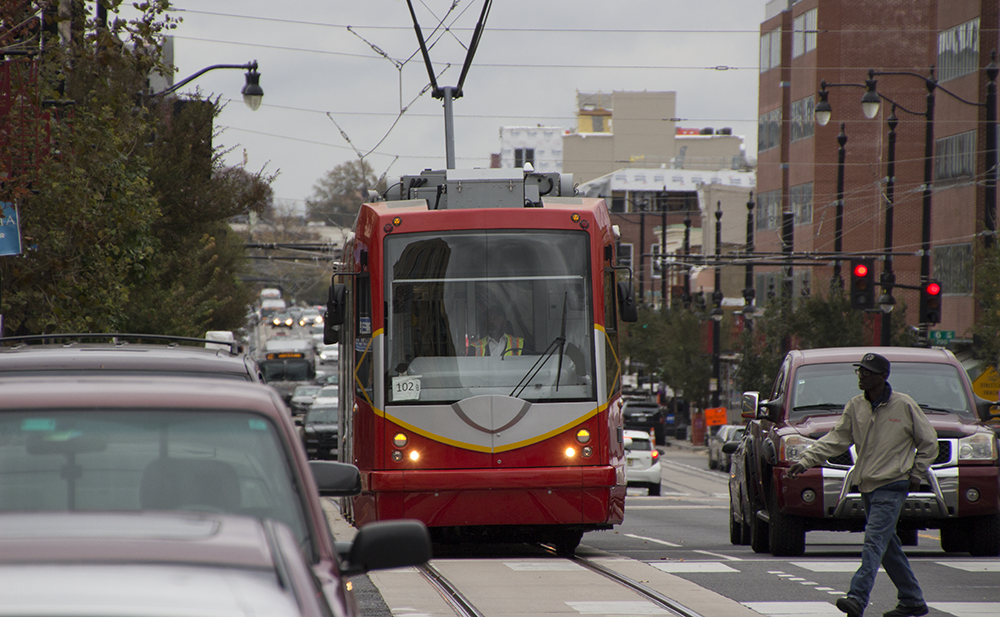 FILE PHOTO: DANIEL SMITH/THE HOYA
The H Street-Benning Road NE streetcar project has been delayed again after safety testing revealed the potential for dangerous collisions. 