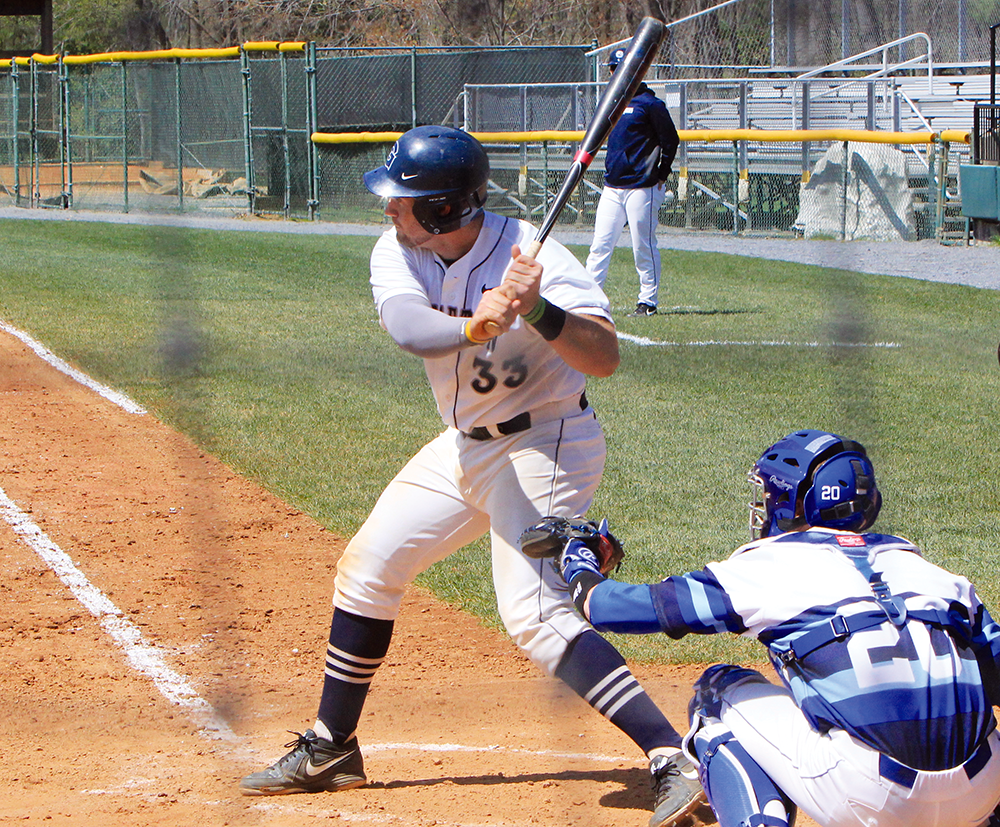 FILE PHOTO: MICHELLE XU/THE HOYA
Junior catcher Nick Collins had two hits, including a crucial ninth-inning RBI single, in the Hoyas’ 8-5 win over Lipscomb in the first game of a three-game series. 