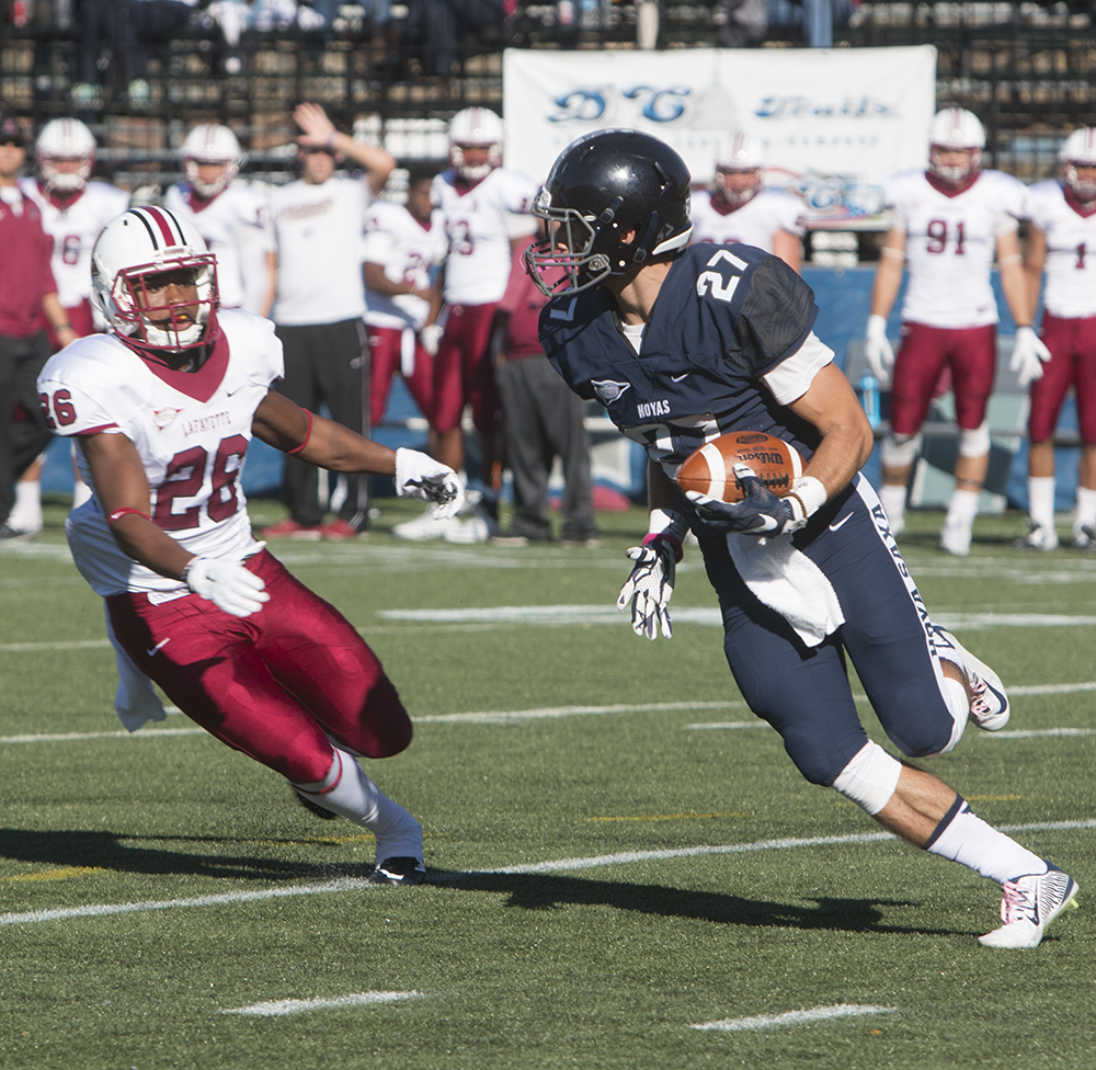 FILE PHOTO: KARLA LEYJA/THE HOYA
Senior wide receiver Jake DeCicco recorded 10 receptions for 195 yards and a touchdown in Georgetown’s 33-28 loss to Lehigh on Oct. 31.