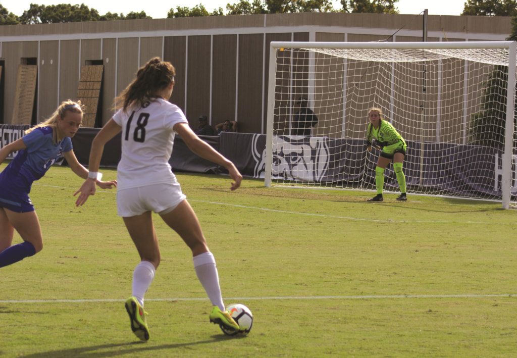 WOMENS SOCCER | Squad Suffers 1st Conference Loss