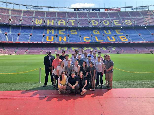 SCHOOL OF CONTINUING STUDIES The School of Continuing Studies established a partnership with FC Barcelona last year. This July, participants in the program met with team executives.