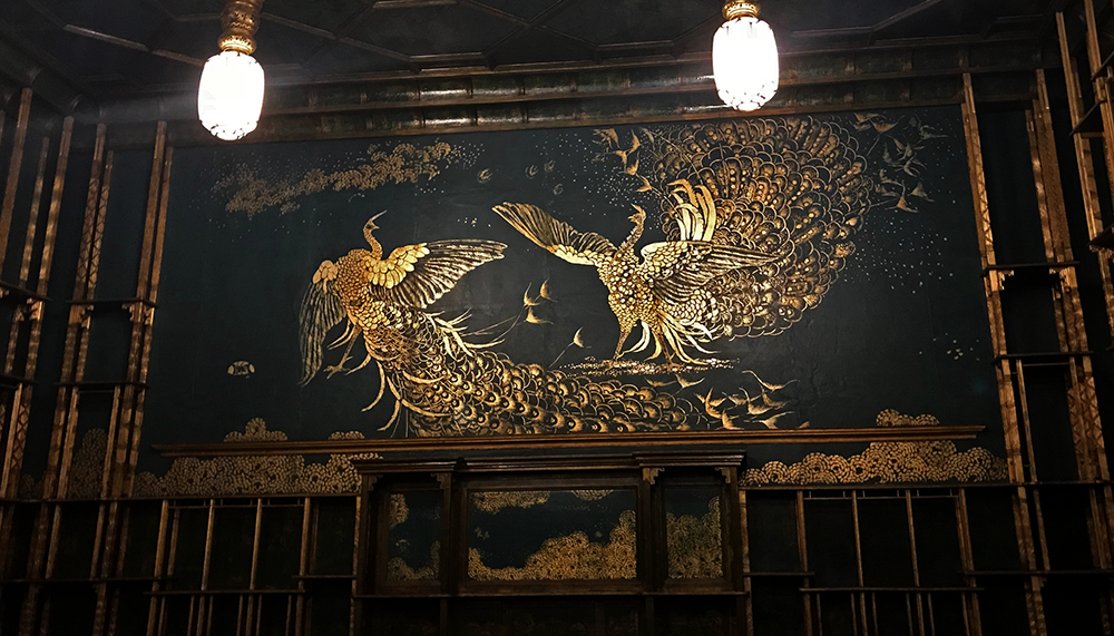 ANNAH OTIS FOR THE HOYA | Two peacocks painted in gold