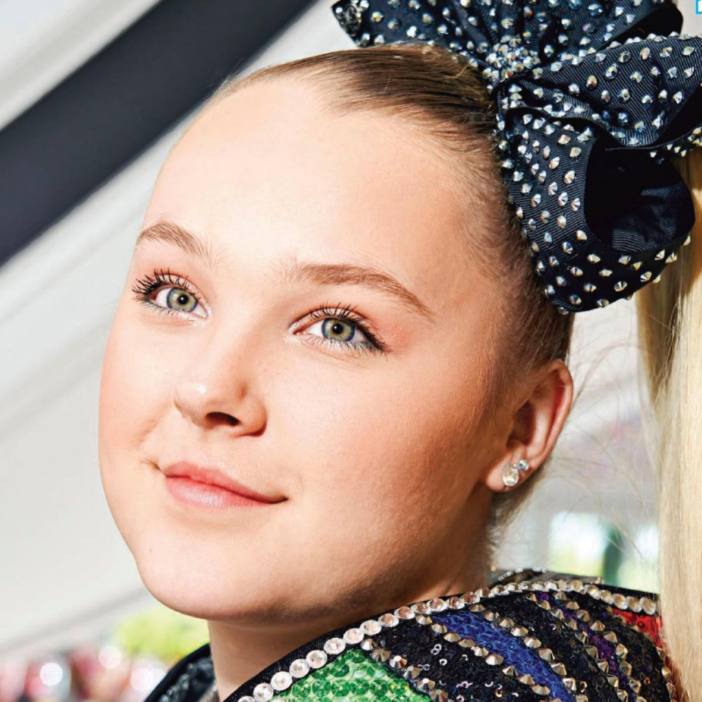 Georgetown Student Starts Petition To Rename National Airport After JoJo Siwa