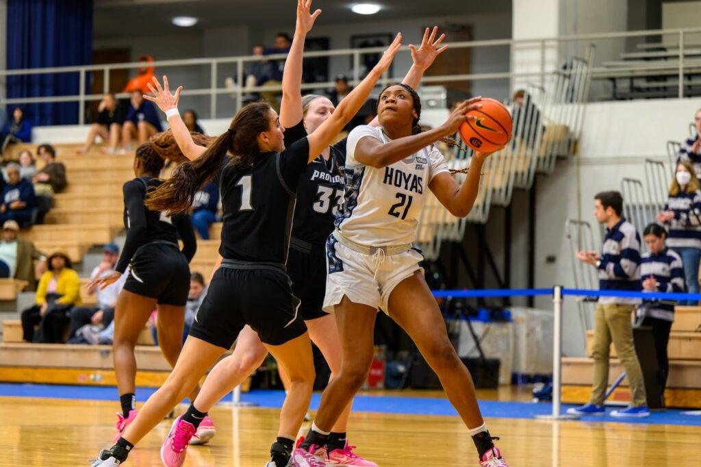 WOMEN’S BASKETBALL | Hoyas Celebrate Senior Night, Close Out Home Games With 73-69 Win Over Providence