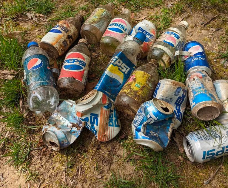 Councilmember Brianne Nadeau (D-Ward 1) proposed legislation Jan. 15 to increase the cost of purchasing bottled beverages to reduce glass and plastic waste.