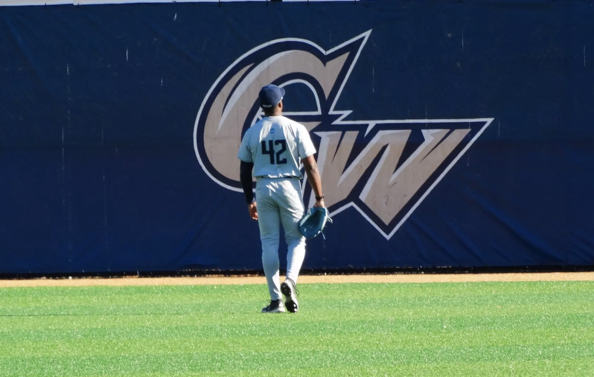 Due to a bullpen collapse, Georgetown dropped their mid-week cross-town rivalry game against Georgetown Washington 8-7. (GUHoyas)