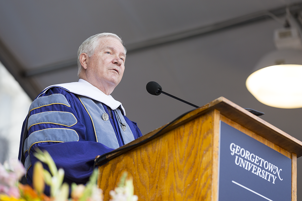 ALEXANDER BROWN/THE HOYA
Former Secretary of Defense Robert Gates (GRD 74) spoke at the SFS commencement ceremony.
