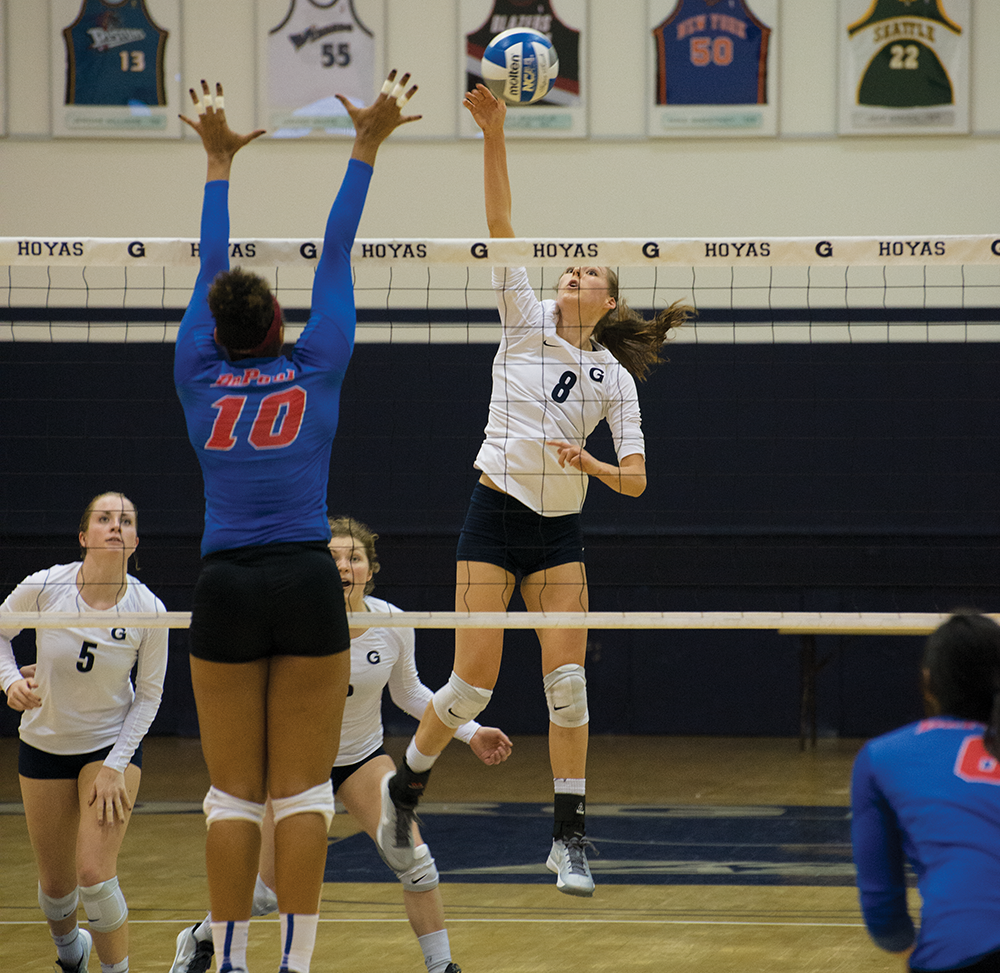NATE MOULTON FOR THE HOYA
Junior outside hitter Lauren Saar notched five kills, 18 digs and two service aces in Friday’s 3-2 victory over the DePaul Blue Demons. 