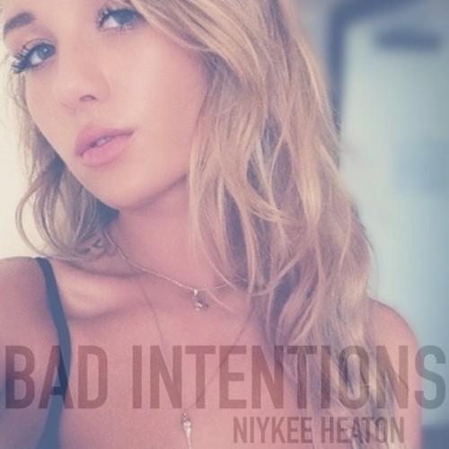 FRESHNEWTRACKS.COM
Niykee Heaton's new EP showcases her vocal flexibility and diverse music style.