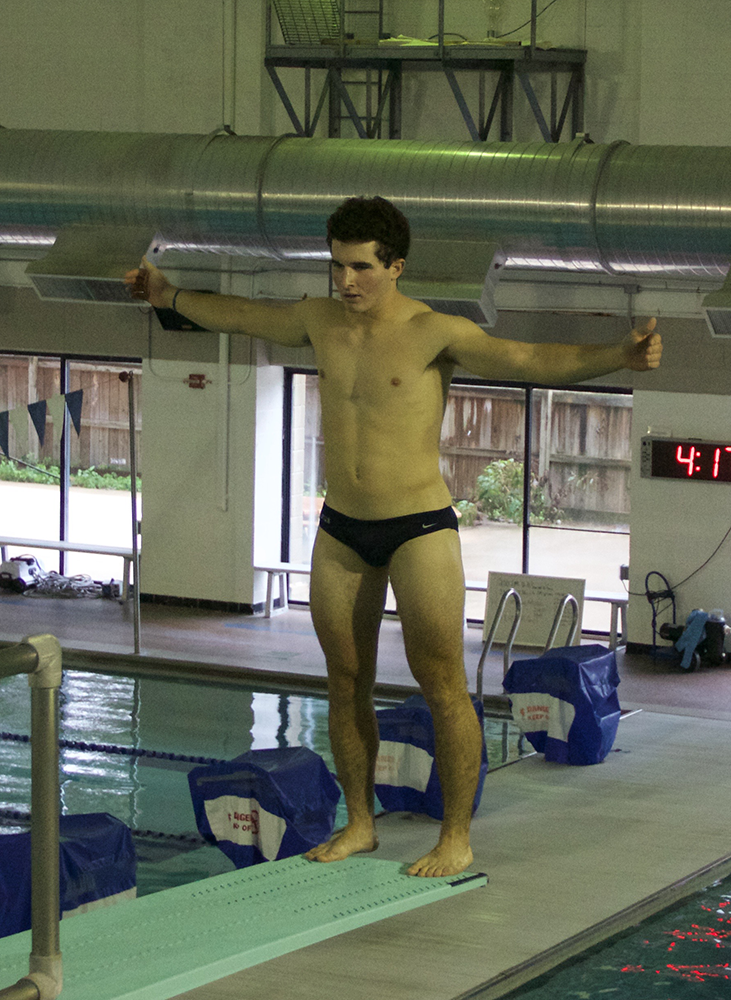FILE PHOTO: CAROLINE KENNEALLY/THE HOYA
Junior diver Jared Cooper-Vespa won the men’s three-meter diving competition at Georgetown’s meet against William & Mary.