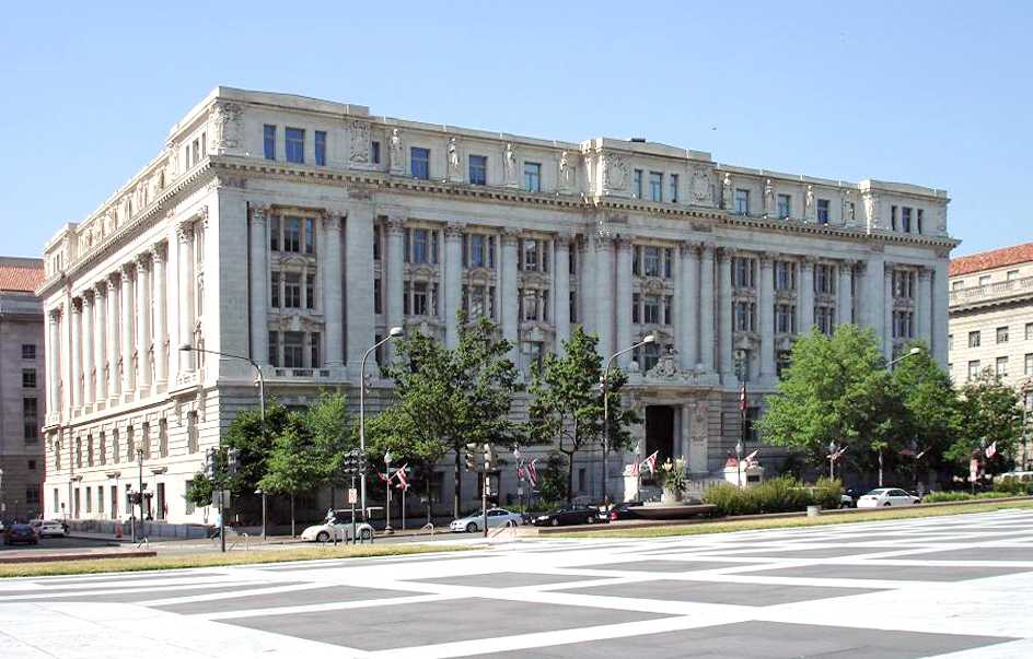WIKIMEDIA COMMONS
The D.C. Council is considering bills that would put the city on track to establish public Wi-Fi and digital literacy services.