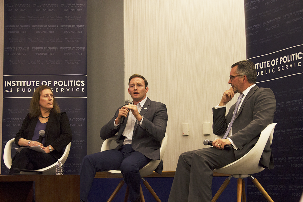 ALYSSA ALFONSO FOR THE HOYA
Two former Florida congressmen, Congressman Patrick Murphy (D-Fla.) and David Jolly (R-Fla.) discussed barriers to bipartisanship in a GU Politics event Tuesday.