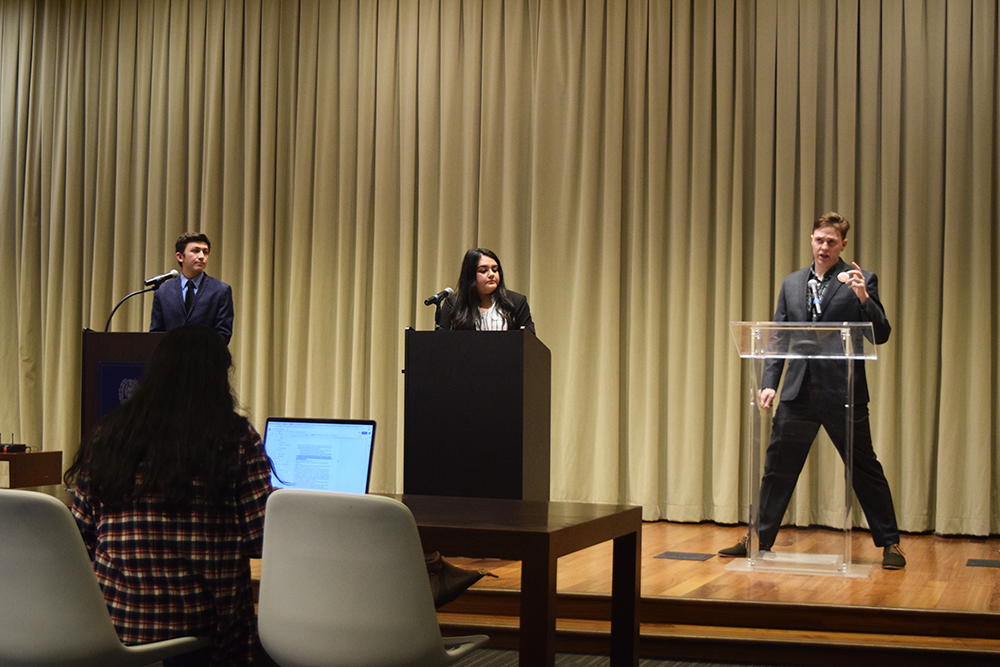 All Three GUSA Candidates Support Upcoming Referendums in Presidential Debate