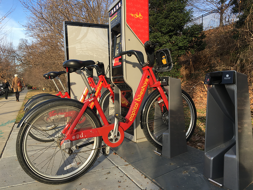 Capital Bikeshare Opens New Docking Station in Burleith