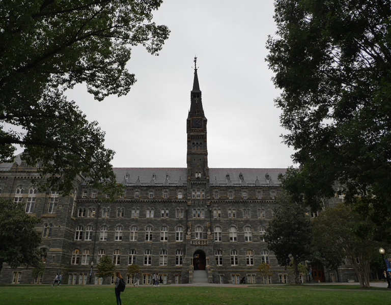 Georgetown To Allow Freshmen, Certain Upperclassmen on Campus in the Fall