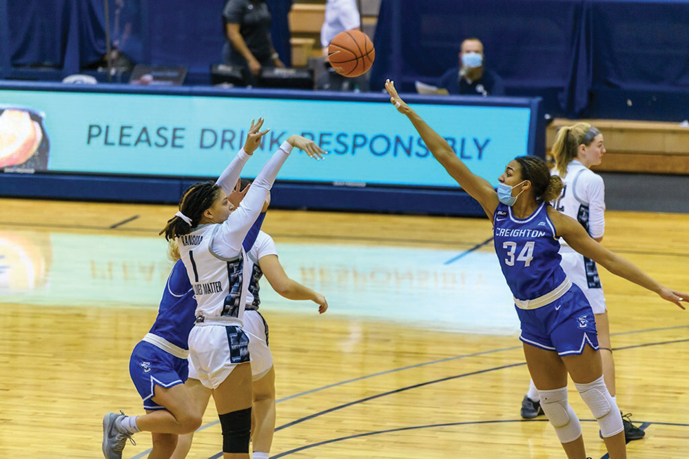 WOMEN’S BASKETBALL | Late Turnovers Spell Doom for Hoyas, Falling 42-41 to Creighton