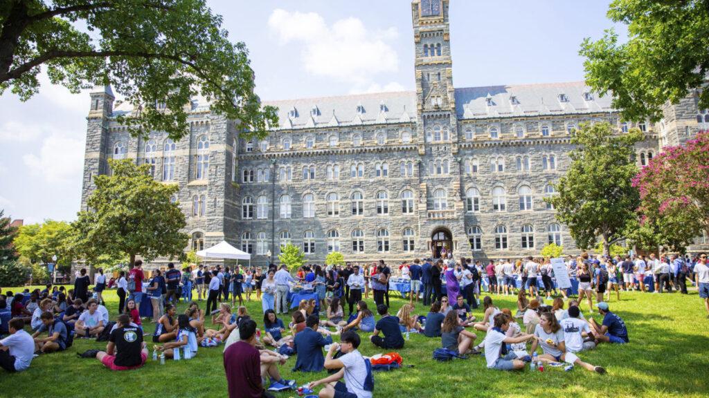 Georgetown Returns to Full Operation, Drops Social Distancing for Fall Semester