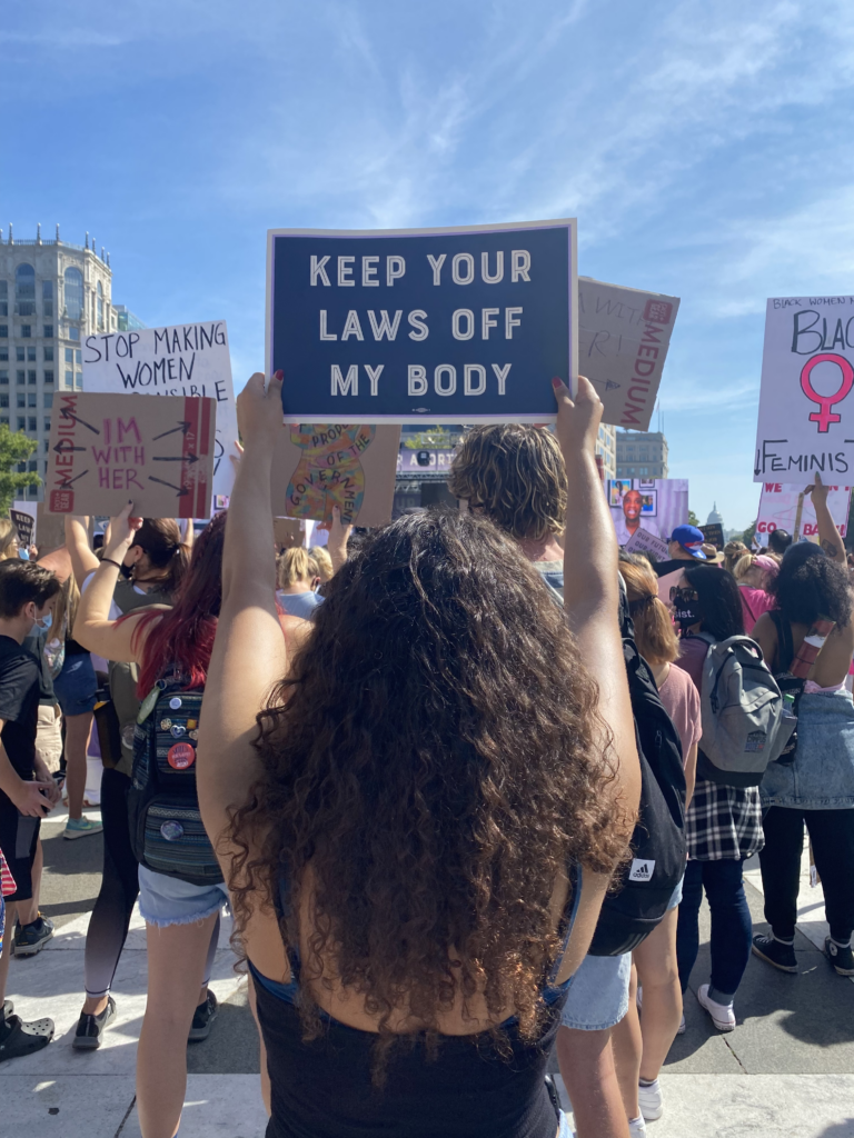 GU Students Attend Women’s March for Reproductive Rights