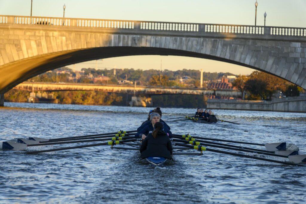 WOMEN’S ROWING | Georgetown Champions Second Straight Race at George’s Cup