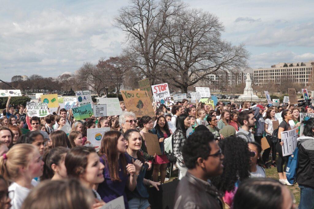GU Students, Activists Urge Biden Declare Climate Emergency at White House Climate Strike