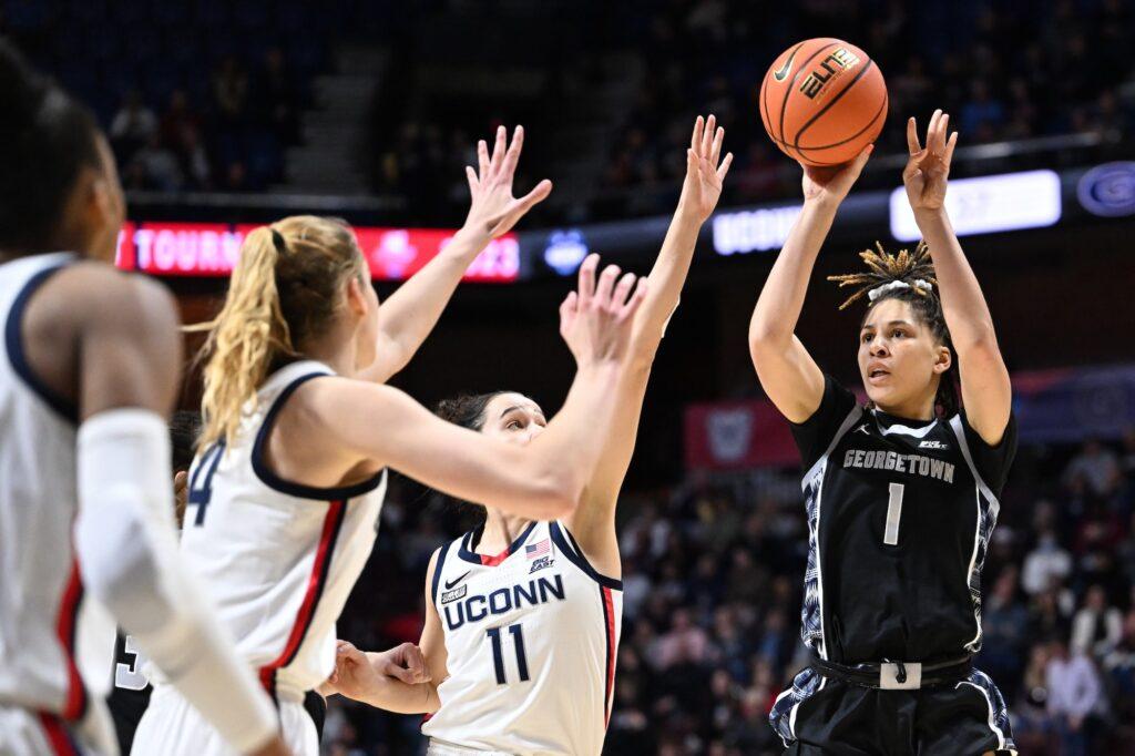 WOMEN’S BASKETBALL | Hoyas Improve to 14-17 Record, Fall 39-69 to UConn in Big East Quarterfinals