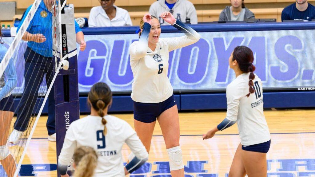 VOLLEYBALL | Hoyas Sweep Trio at Delaware State Tournament