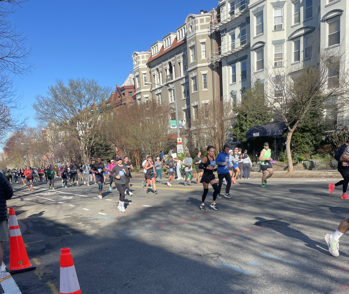 Runners from across the country, including Georgetown University students, packed the streets of Washington, D.C. to run, walk and everything in between at the St. Jude Rock ‘n’ Roll Half Marathon and 5K the morning of March 16.
