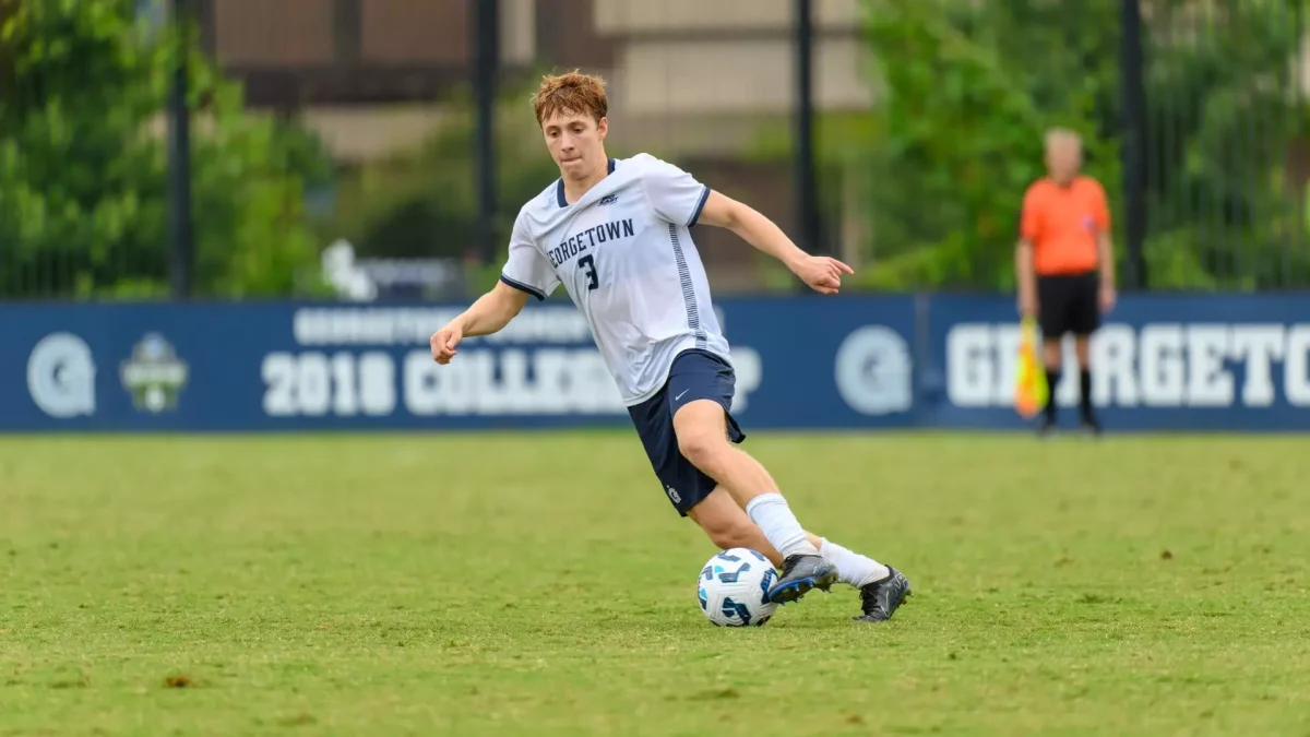 Sophomore midfielder Eric Howard makes a run with the ball.