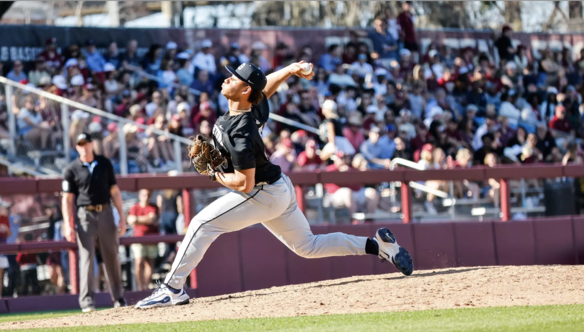 Sophomore right hand pitcher Johan Franco tossed 4.0 innings, notching three strikeouts and only one hit and one run. (GUHoyas)