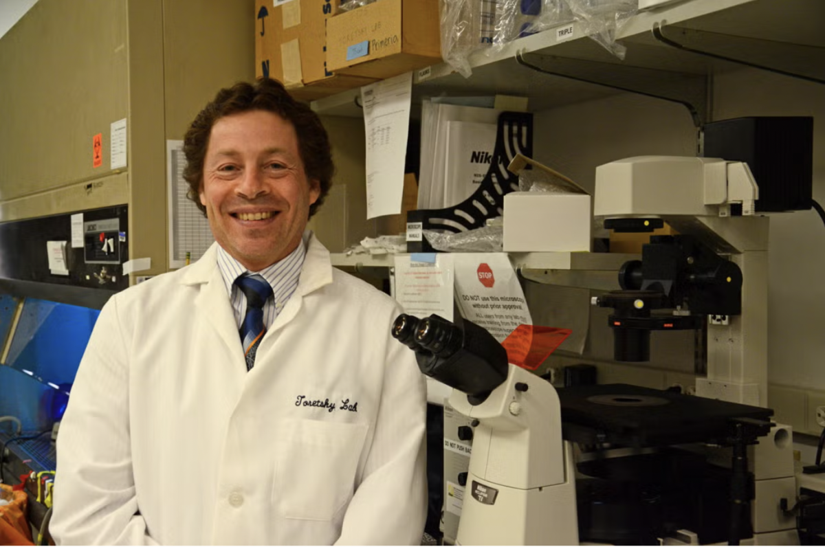 GEORGETOWN UNIVERSITY | Dr. Jeffrey Toretsky was named the inaugural Hyundai Hope on Wheels endowed chair in pediatric oncology for his decades of contribution to the field at a Sept. 7 ceremony in Riggs Library.