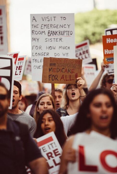 WIKIMEDIA COMMONS | Georgetown faculty and students have expressed concerns about the Centers for Medicare and Medicaid plan to launch a pilot program, Wasteful and Inappropriate Service Reduction (WISeR) Model, Jan. 1, 2026, in an effort to remove “wasteful spending” from the programs in six different states. 