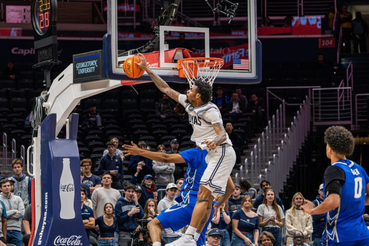 MEN'S BASKETBALL | Second Half Powers Hoyas Past Creighton