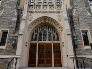 After ruling that a financial aid lawsuit against Georgetown could proceed to trial, a federal judge certified the case as a class action suit. 