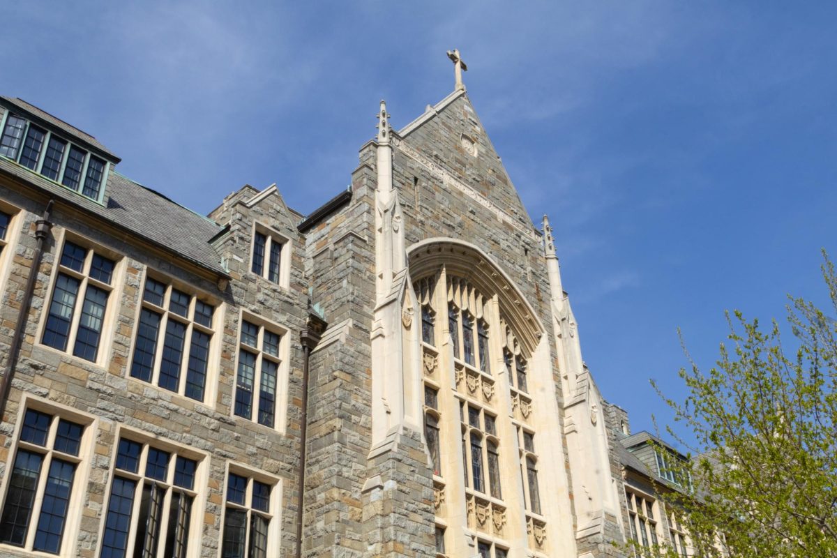 The new oversight bill requires an executive branch staff member to report meetings with university officials to the GUSA Senate leadership and provide meeting summaries.